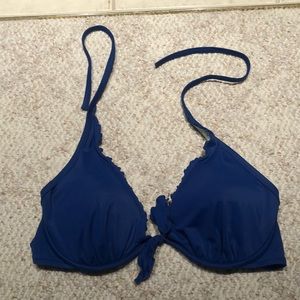 Halter bikini top